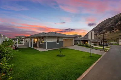 Image de 3 Br, Near Beach, Free Prkng, 1 Lvl, Pool/Spa, Gym