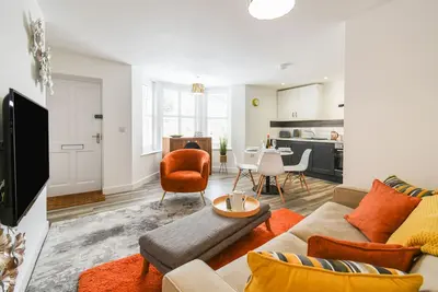 Image de Woodland View is a Fabulous Newly Converted Victorian Town House