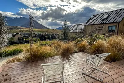 Image de 3 Bedroom home with spa in Jacks Point