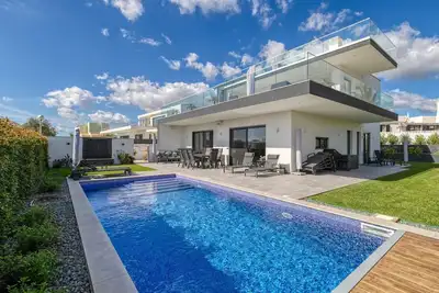 Image de Manatee Modern & Luxurious villa