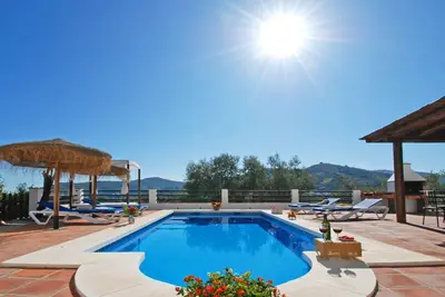 Image de Villa Torcal 1, 8 Pers, Piscine chauffée, A/C, Wifi, Magnifique Villa, Petfriendly