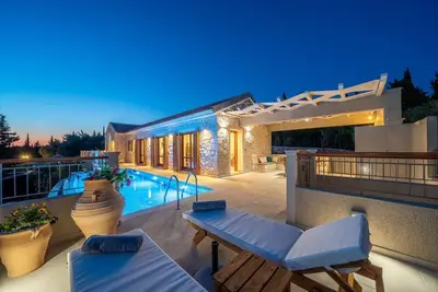 Image de Pitharia Villa