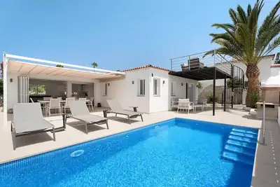 Image de Brand New - Villa