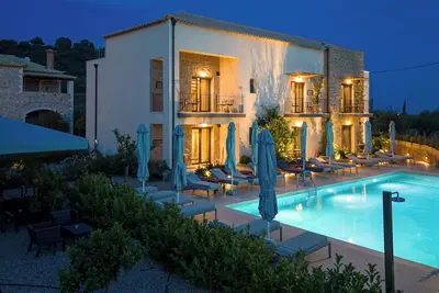 Image de Kannas Mani-Luxury Suites- Adults friendly 14+