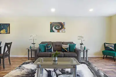 Image de Naperville Fhs Rental - Woodview Ct