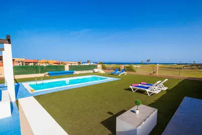 Image de Villa Zoad - Quatre Chambres Villa, Couchages 7