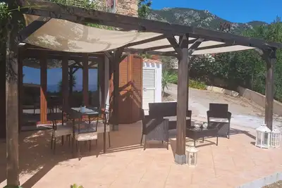Image de Large Two-Room Apartment With Sea View