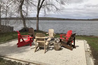 Image de Exclusive Lakefront House on Private Lake