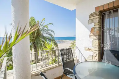 Image de Mistral Seafront Up - Tourist accommodation MarCalma