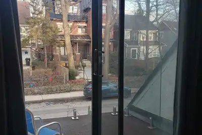 Image de Sunny Beaches Home -  Kingston Rd Village