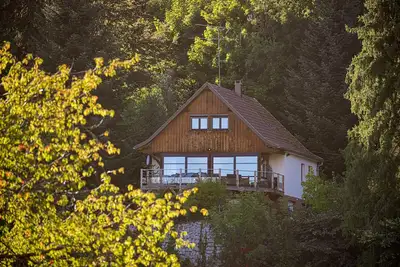 Image de Maison avec terrasse et vue panoramique