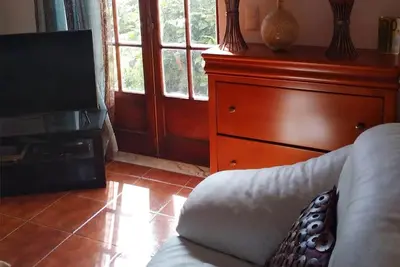 Image de Borea Yellow Villa, Santo André, Santiago do Cacém