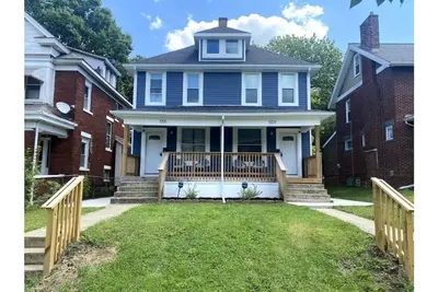 Image de Gorgeous 3Bdrm Townhouse, w/ Firepit