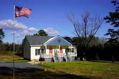 Image de Bluebird Cottage B: Firepit, Patio, Games; Near Charlottesville, Wineries