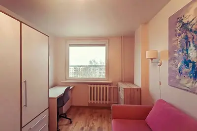 Image de Central, cozy two rooms apartment, near to the airport