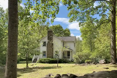 Image de Peaceful mountain farmhouse, close to Shenandoah Np, wineries and more