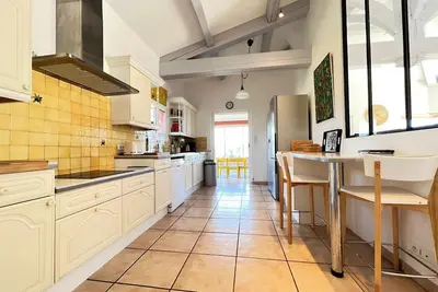 Image de Villa contemporaine vue imprenable mer et massifs à Ollioules pour 8