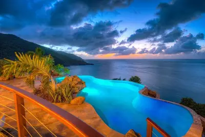 Image de A breathtaking waterfront spot with amazing views on the caribbean sea