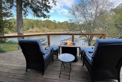 Image de Convenient and Relaxing Lake House