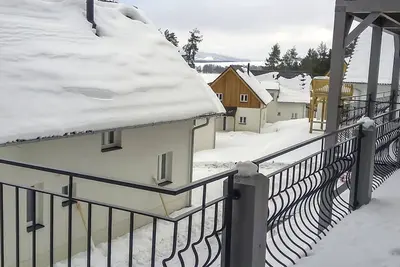 Image de Bel appartement avec Wifi, bain Ă remous, Tv, balcon, animaux admis et parking