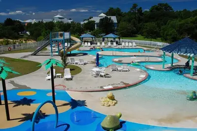 Image de Sandy Paws Townhouse, Private Mini Water Park, Dog Friendly!