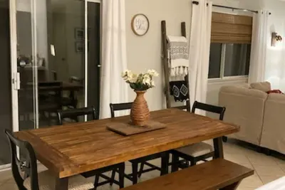 Image de Sunridge Estates Home close to Laughlin, River and Lake Mohave.