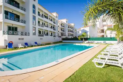 Image de Central Albufeira 2-B Apt, Sleeps 6, Pool, Parking