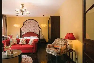Image de 3BRs in Historic Villa in Old Quarter Fully equipped