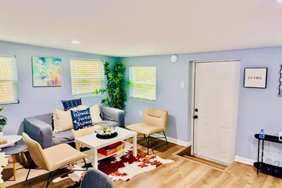 Image de Cozy, Quiet New Mfd Home by Lake Norman