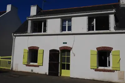 Image de Maison cosy avec jardin, centre de Sauzon, 200m du port, 3 chambres, WiFi, terrasse et barbecue
