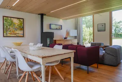 Image de Maison moderne 2019, 3* à 10 mn de la plage de Herlin, 6 pers, jardin, WiFi, inclus : ménage, linge, PdJ