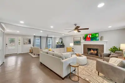 Image de Ath - Sandy Springs longterm rental. Mile from 400/285