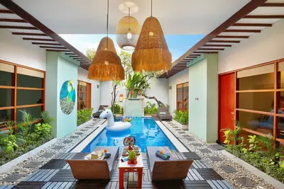 Image de Affordable Stylish, 5 Bedroom Villa, Legian