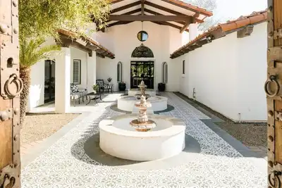 Image de Casablanca Gardens by LuxeKey | Moroccan Estate w/ Pool & Pickleball