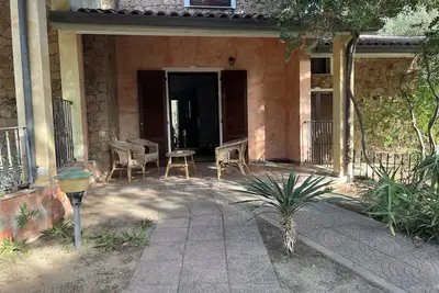 Image de New villa near the beach, clima, Bbq, Wi-Fi, garden