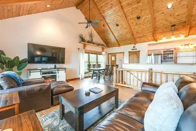 Image de Water-View Home Half Mile to Table Rock Lake