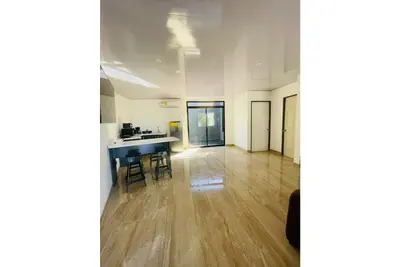 House 2 GuanaFree Digital Nomads