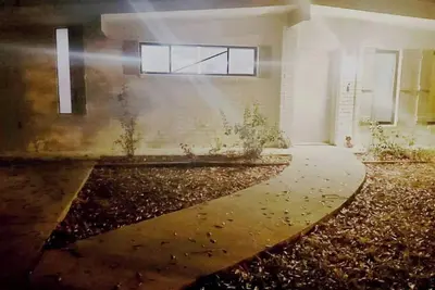 Image de Southern Living in Safe area.