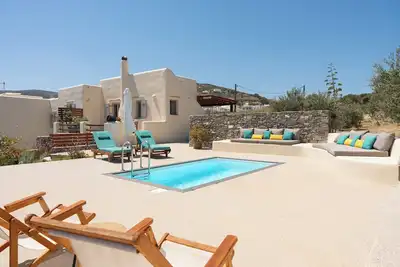 Image de Cycladic house 5min walking distance from the beach