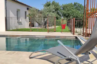 Image de Villa campagne la bergerie aux portes des garrigues sud de la France 8 personnes