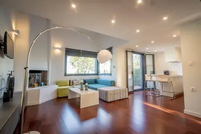 Image de Elegant Villa With Shared Pool / 8min From the Beach