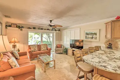 Marathon Vacation Rental with Pool Access!