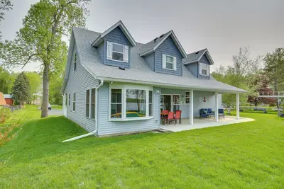 Image de Stunning Waterville Home on Tetonka Lake!