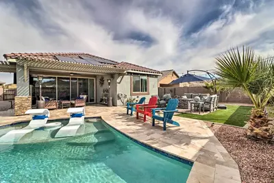 Image de Heated Pool: Stunning Goodyear Vacation Rental!