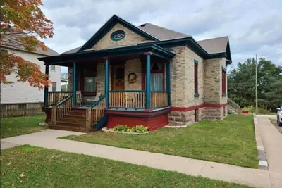 Image de Our Place Inn Munising- Autumn Colors & Lake Views – Your Perfect Fall Escape!