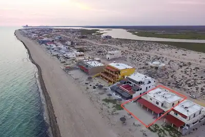 Image de Villa de la Reyna 2a -Beachfront Duplex
