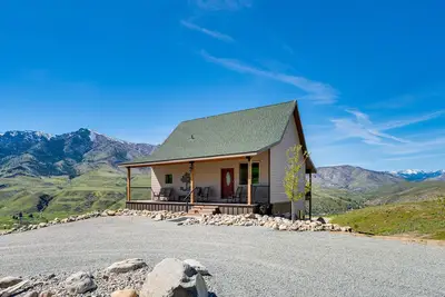 Image de Pateros Home w/ Deck, 7 Mi to Alta Lake Park!