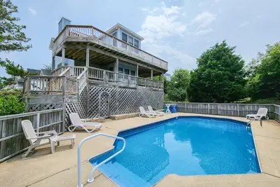 5 Br Soundside Home w/Private Pool, Hot Tub and Sunset Views