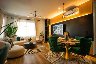 Image de Cantonments Lux 2br, 6mins to airport with balcony, fast WiFi, Nespresso, Pool &Gym