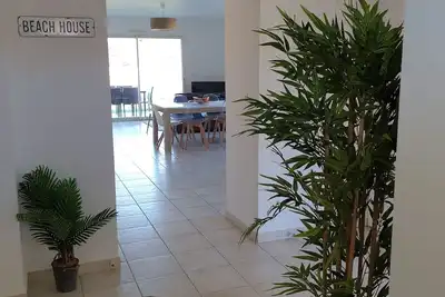 Image de Grande maison récente au calme proche de la plage